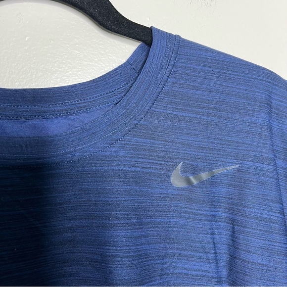 NWT Nike Dri Fit Navy Blue Tee - size large - Picture 2 of 5